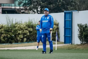 Avaí inicia preparação para enfrentar Chapecoense com desfalques