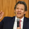 Ministro Fernando Haddad anuncia possível bloqueio de sites de apostas online no Brasil.