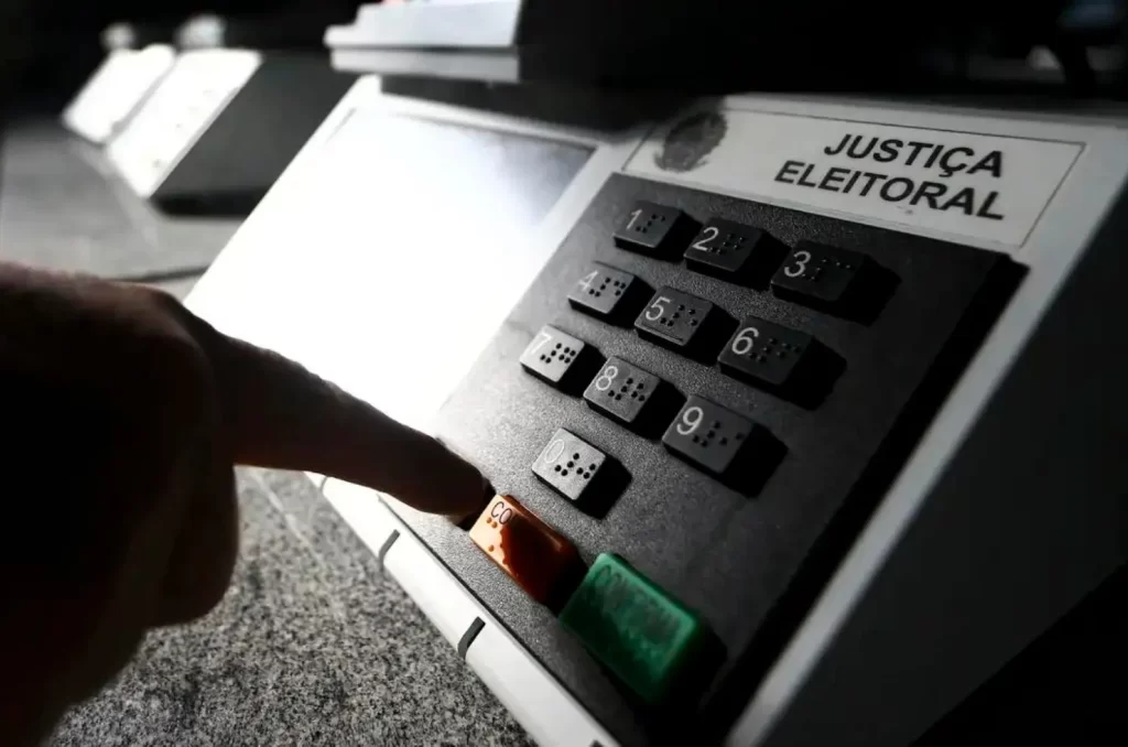 Eleições municipais com possibilidade de 2º turno em 103 cidades