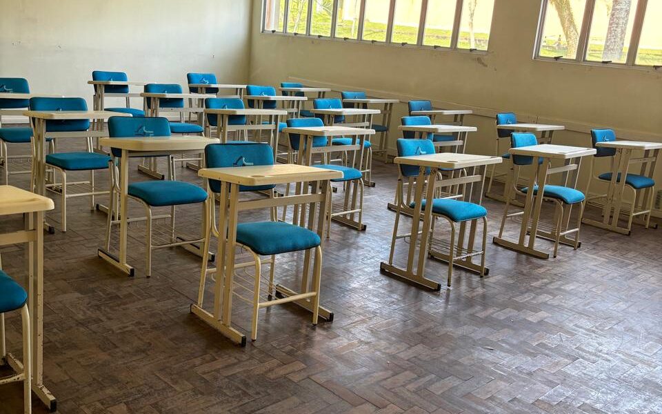 Alunos da escola Maria Emília Rocha mudam para o Cettal durante reforma