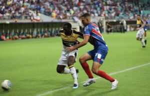 Criciúma perde para o Bahia por 1 a 0, na Fonte Nova