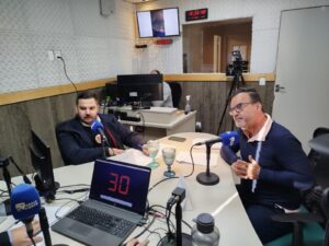 Candidatos à Prefeitura de Içara avaliam debate e criticam Dalvania por ausência