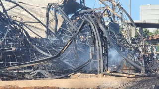 Destruição pós-incêndio em Criciúma, no Bairro Nossa Senhora da Salete