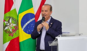 Jorginho rebate Salvaro: “ele ofende a Justiça”