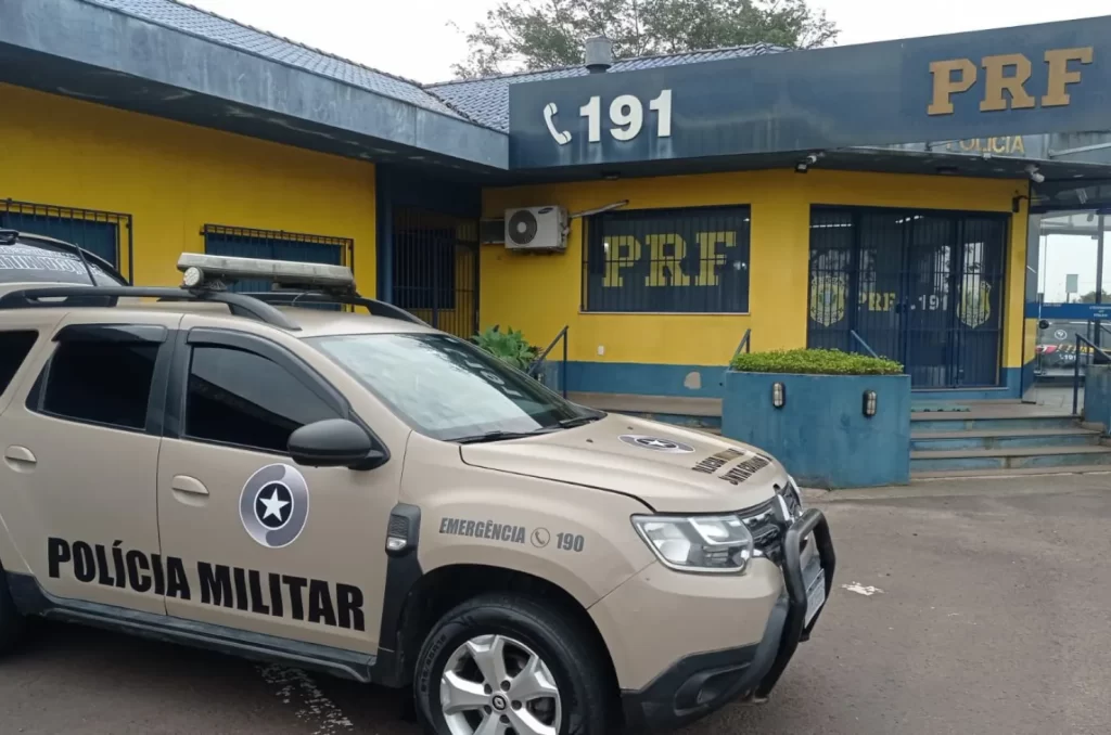 Operação policial na Vila São João, divisa entre SC e RS