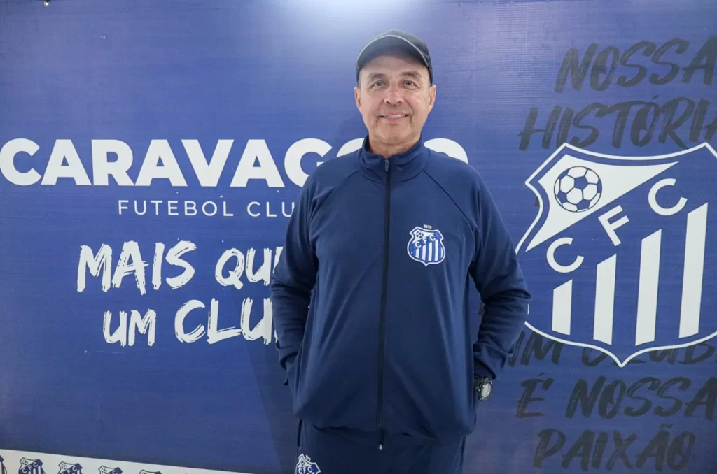 Roberto Neves assumiu o sub-21 do Caravaggio, para a disputa da Copa SC sub-21