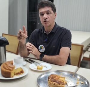 Na tréplica, Salvaro chama Guidi de “candidato melancia”