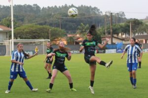 Copa SC feminina sub-15 tem rodada marcada por forte equilíbrio