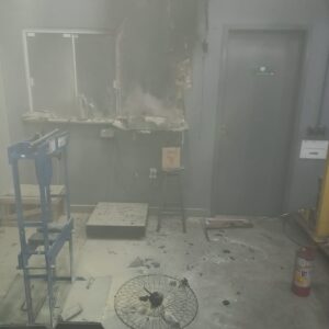 Incêndio provoca estragos em estabelecimento comercial em Içara