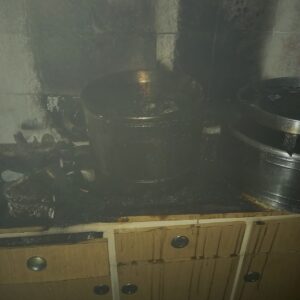 Fritadeira provoca incêndio e danifica residência em Içara