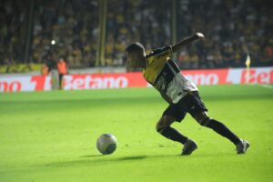 Criciúma deve atuar no 4-4-2 contra o Palmeiras