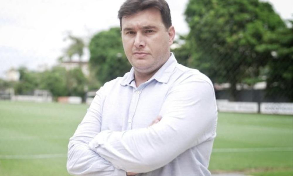 Tubarão negocia com Felipe Gil para executivo de futebol