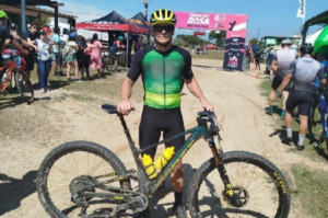 Ciclista tubaronense vence competição em Imbituba