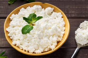 Conheça os benefícios do queijo cottage à saúde