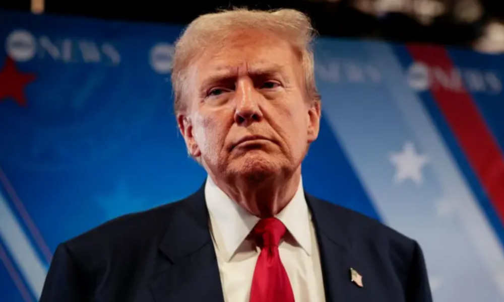 Tiros são disparados próximo a Donald Trump nos EUA