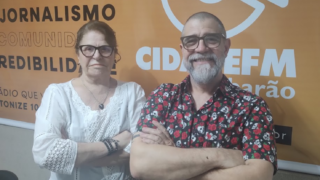 Casal caça-fantasmas brasileiro escolheu Tubarão como seu novo lar