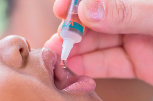 Vacinas em gotinhas contra a poliomielite serão substituídas por doses injetáveis em Tubarão