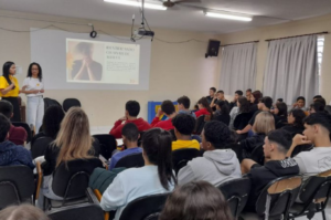 CAPSs de Tubarão realizam ações sobre o Setembro Amarelo