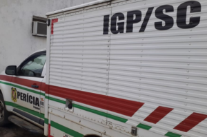 Homem morre após ser atingido por trem em Pescaria Brava