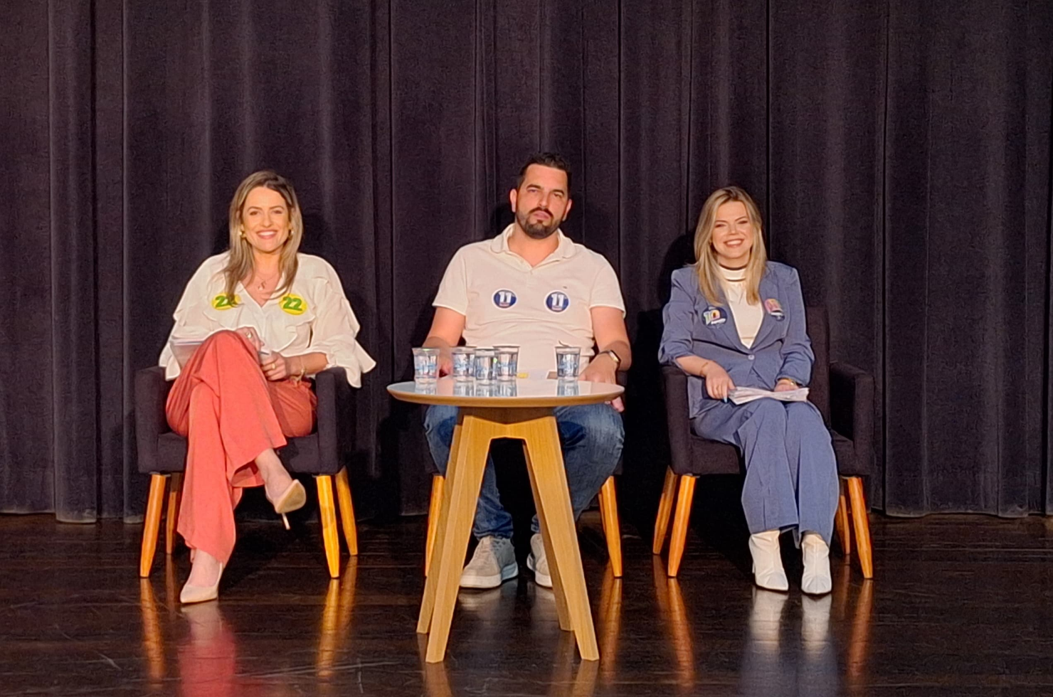 Veja os melhores momentos do debate com os candidatos a vice-prefeito de Capivari de Baixo