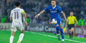 Saiba como foi retorno de Neymar a campo após um ano de grave lesão