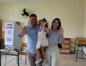 Osmar, do PSD, votou as 9h55 e se diz ciente do dever cumpridoll