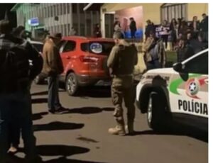 Candidato a vice-prefeito teve carro atingido por balas em SC