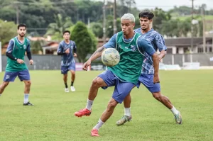Caravaggio Sub-21 faz treino no Estádio da Montanha