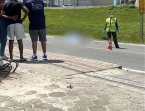 Ciclista morre atropelado em Itapema