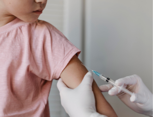 Criciúma intensifica campanha de vacinação contra a coqueluche