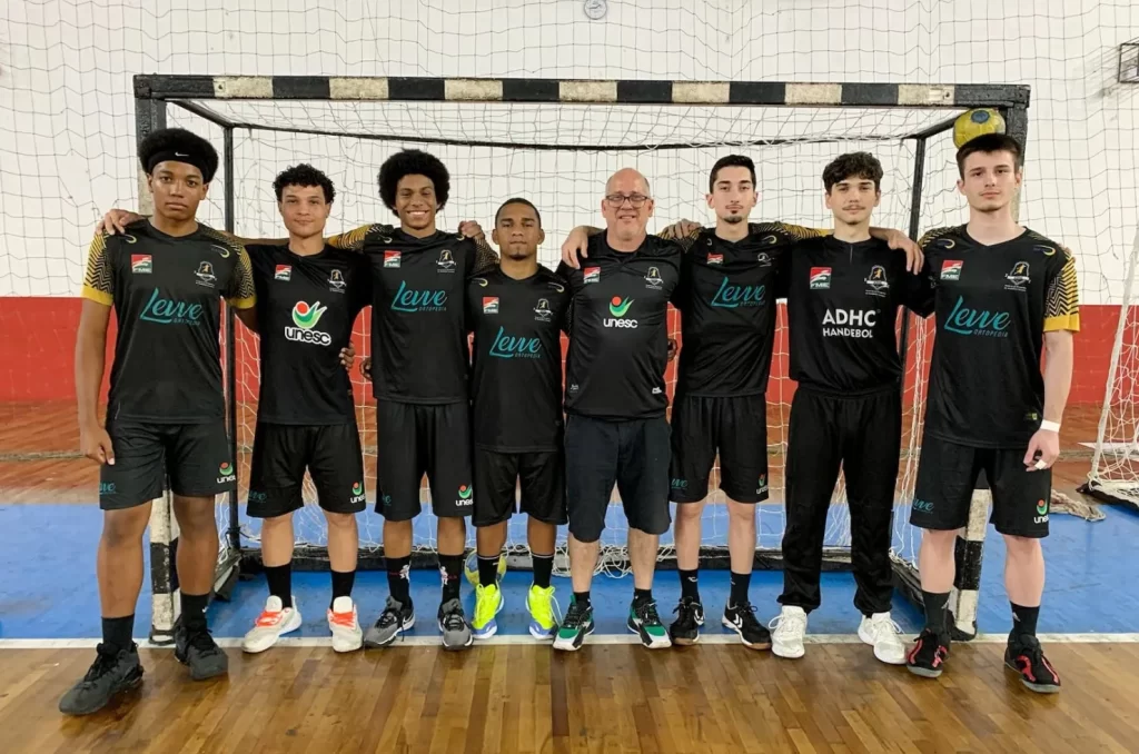 Atletas da Fundação Municipal de Esportes de Criciúma convocados para o Campeonato Brasileiro de Seleções de Handebol Sub-18