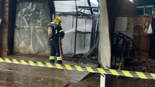 Incêndio controlado em estufa de fumo no bairro Linha Contessi, Turvo