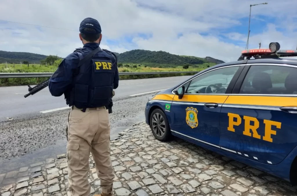 Excessos em comemorações pós-eleição preocupa PRF em SC