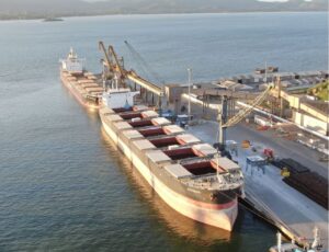 Exportação de grãos impulsiona Porto de São Francisco