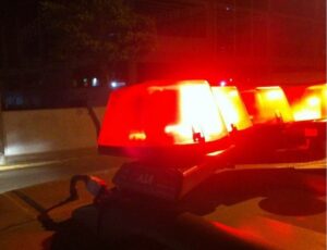 Homem tenta arrombar mercado mas termina preso em Sombrio