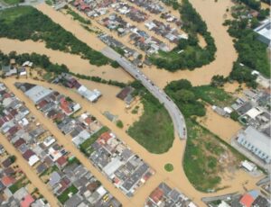 Itajaí é contemplada com obras de contenção de cheias