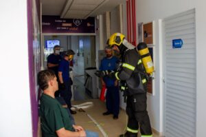 Simulado de Incêndio Treina 300 Funcionários em São José