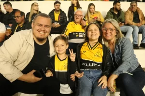 Mais de 12 mil assistem à vitória do Criciúma sobre o Atlético-GO