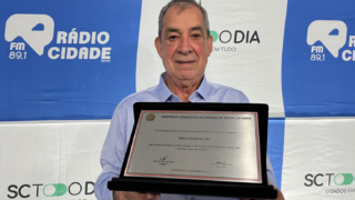 Mário Lima é homenageado pelos 50 anos de rádio