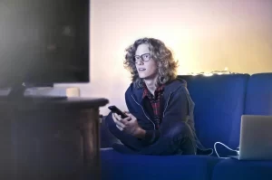 Max lança títulos direto do cinema para o streaming
