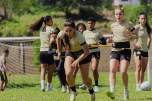 Meninas Carvoeiras enfrentam o Avaí na final do Catarinense