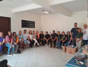 Núcleo Solidário de Camboriú visita o Lar de Marina