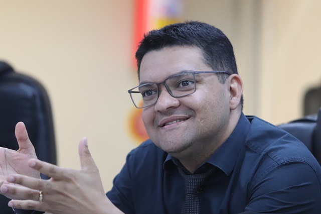 Comitiva em Brasília: a réplica do vereador Obadias
