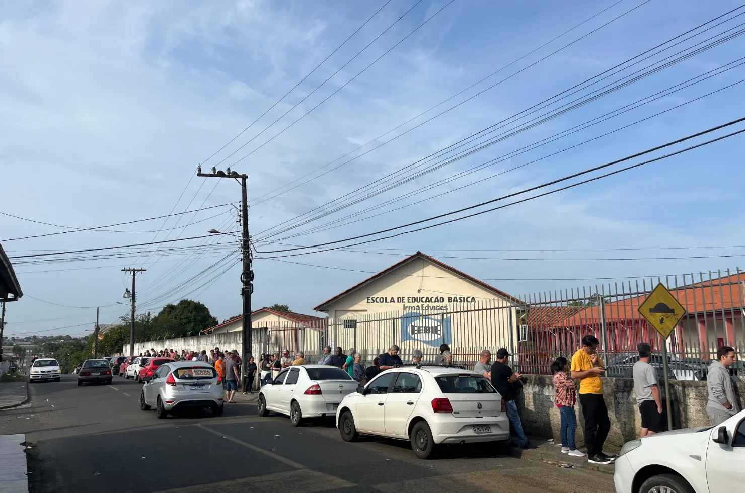 Preocupação com boca de urna reforça segurança em escola de Criciúma