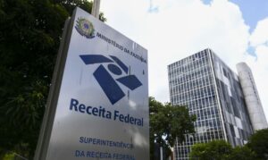 Receita abre consulta a lote da malha fina do IR