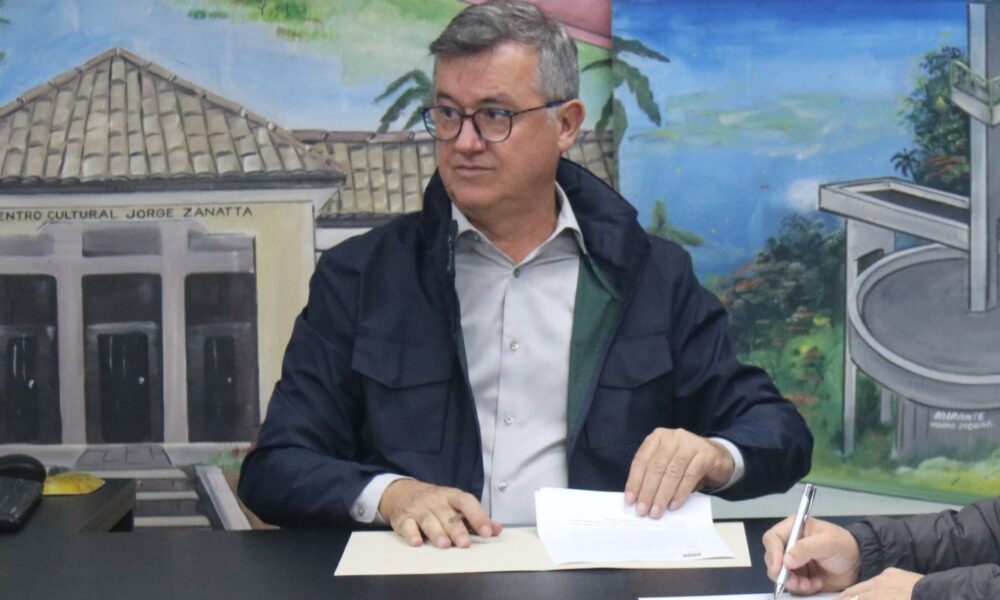 Prefeito Ricardo Fabris nomeia dois novos secretários