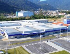 Vereadores aprovam projeto polêmico e população se revolta 