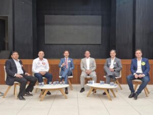 Debate de Criciúma: candidatos divergem sobre tarifas