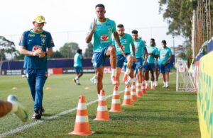 Dorival inicia preparação da Seleção Brasileira para Eliminatórias