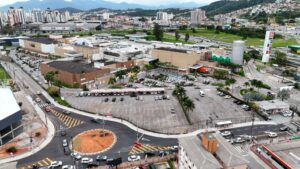 Intervenções noturnas na rotatória de Barreiros visam fluidez